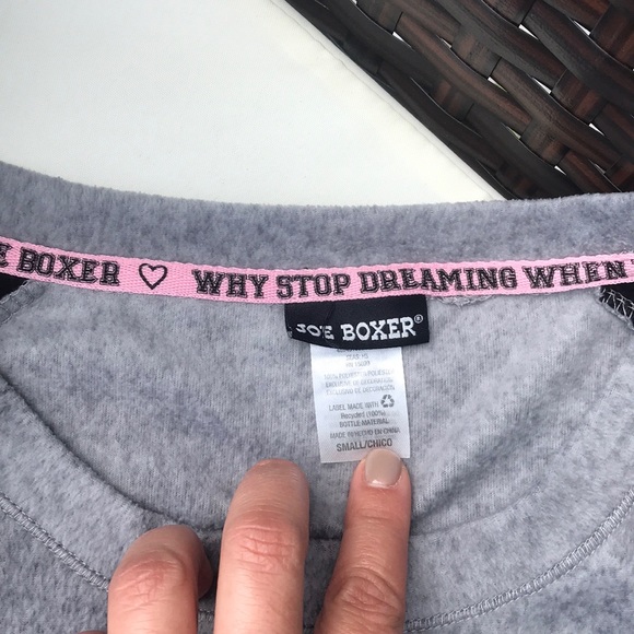 Pajama set - Picture 3 of 6